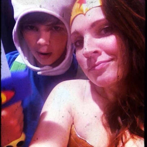 Meet your Posher, Samantha - Picture 1 of 4